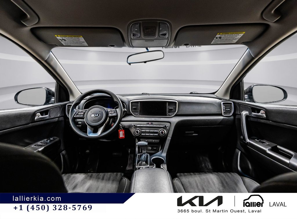 2022 Kia Sportage LX in Montréal, Quebec - 13 - w1024h768px