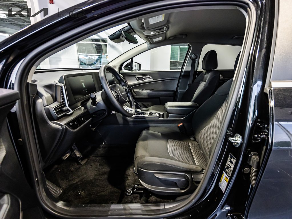 Kia Sportage LX 2023 à , Québec - 21 - w1024h768px