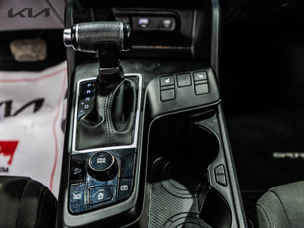 Kia Sportage LX 2023 à Montréal, Québec - 15 - w1024h768px
