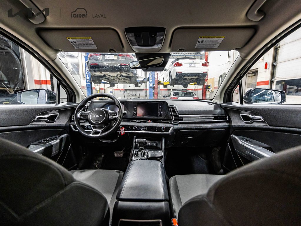 Kia Sportage LX 2023 à Montréal, Québec - 16 - w1024h768px