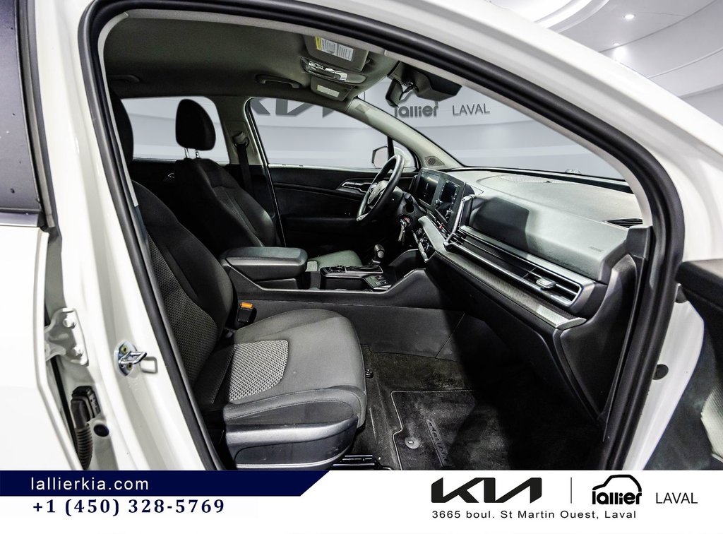 Kia Sportage LX 2023 à Montréal, Québec - 16 - w1024h768px