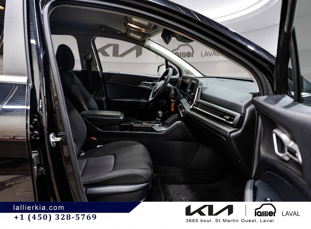 Kia Sportage LX AWD 2024 à Montréal, Québec - 14 - w1024h768px