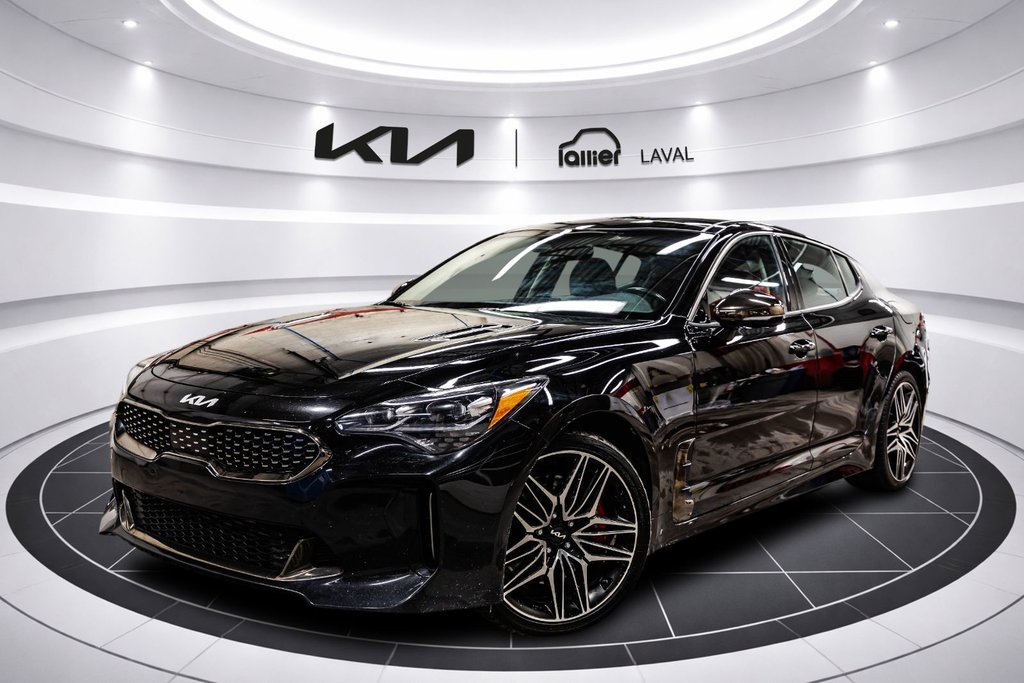 2023 Kia Stinger GT Limited in Montréal, Quebec - 1 - w1024h768px