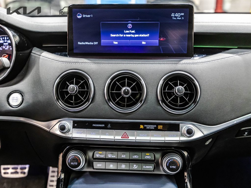 2023 Kia Stinger GT Limited in Montréal, Quebec - 23 - w1024h768px