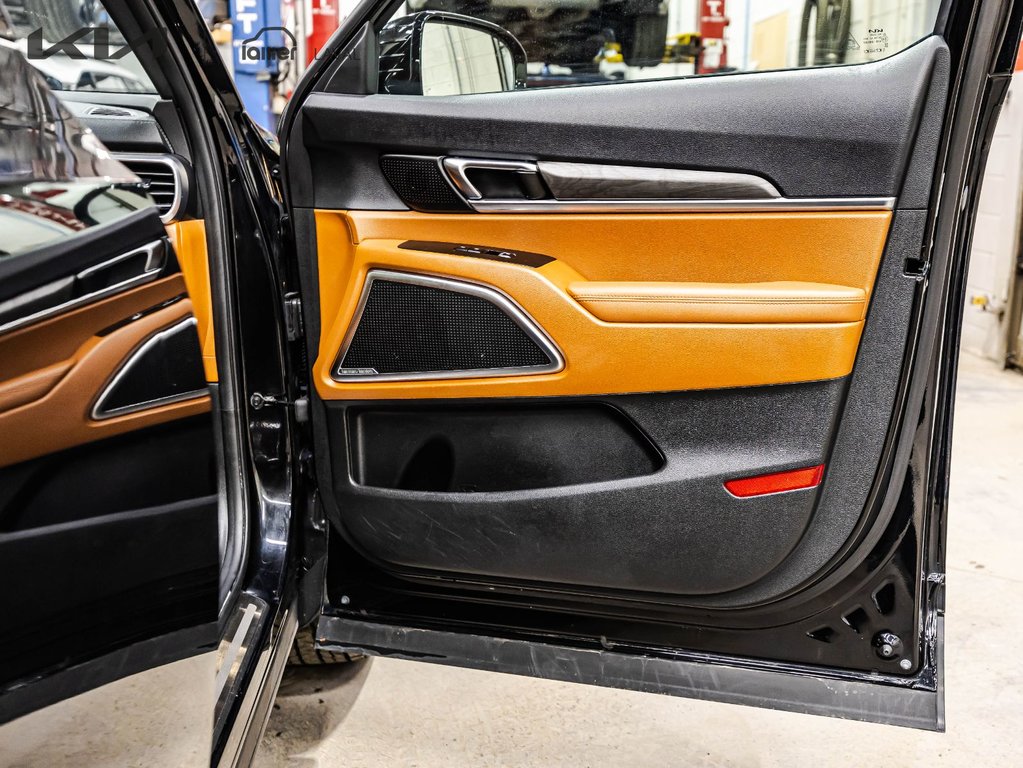 Kia Telluride X-Line 2023 à Montréal, Québec - 18 - w1024h768px