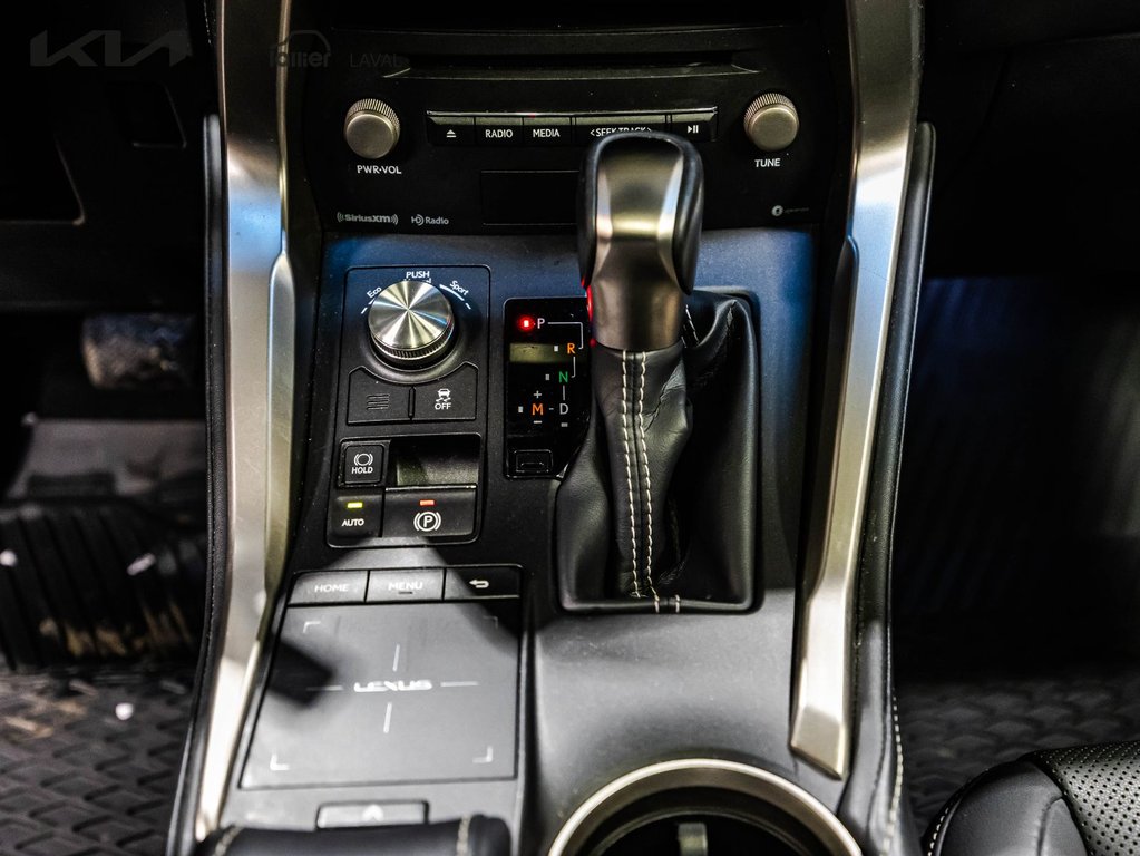 Lexus NX 300 2019 à Montréal, Québec - 17 - w1024h768px