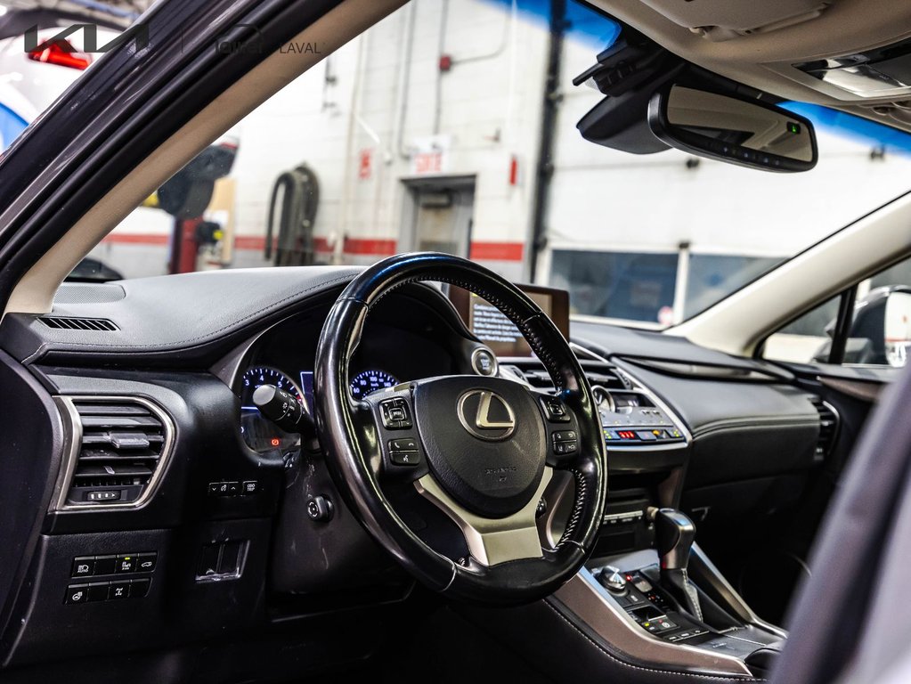 Lexus NX 300 2019 à Montréal, Québec - 13 - w1024h768px