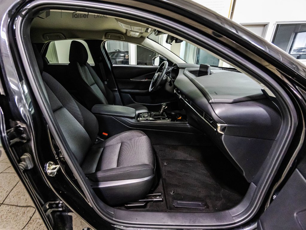 Mazda CX-30 GS 2023 à , Québec - 17 - w1024h768px