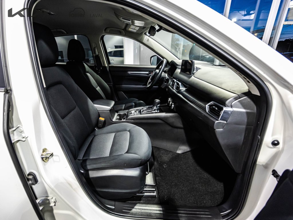 Mazda CX-5 GX 2023 à , Québec - 13 - w1024h768px