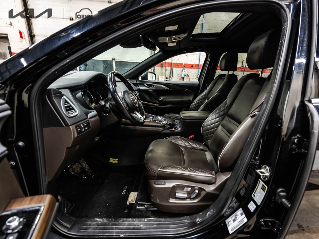 Mazda CX-9 Signature 2023 à Montréal, Québec - 22 - w1024h768px