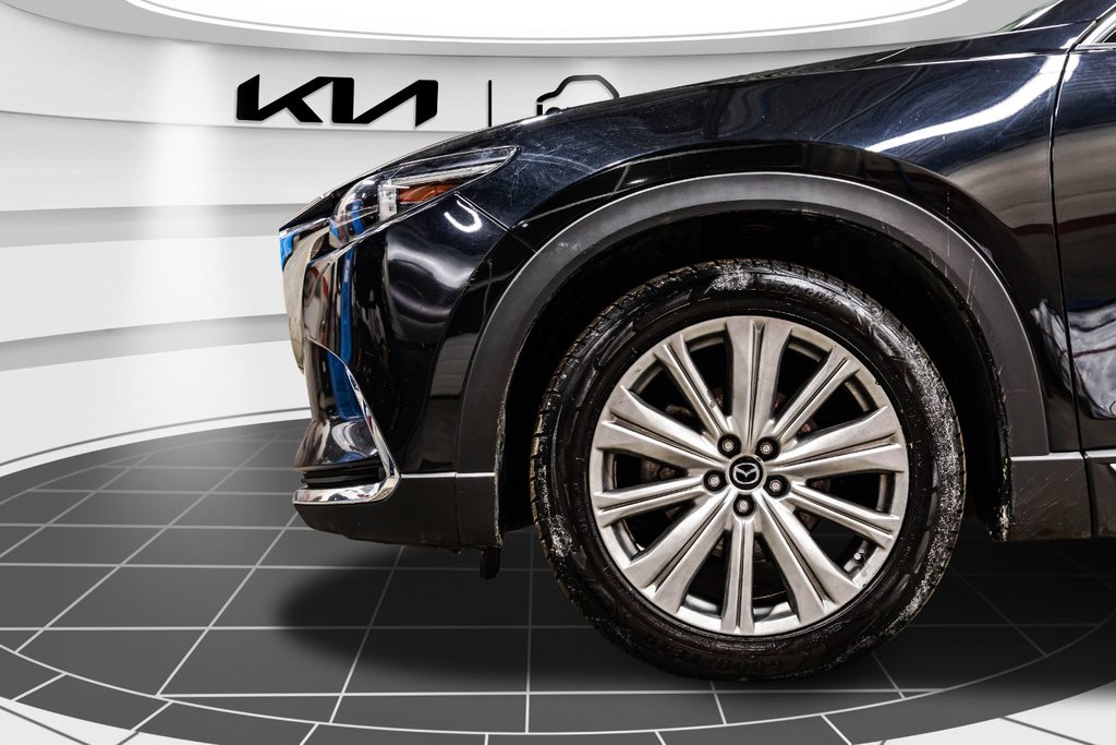 Mazda CX-9 Signature 2023 à Montréal, Québec - 10 - w1024h768px