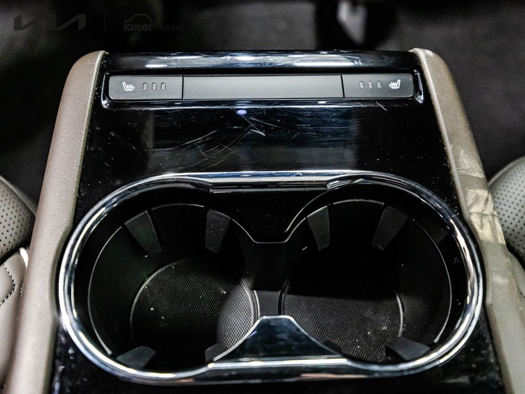 Mazda CX-9 Signature 2023 à Montréal, Québec - 15 - w1024h768px