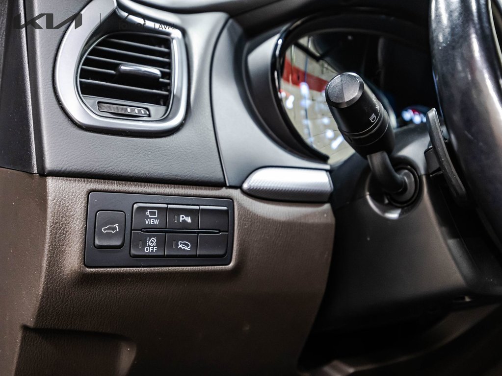 Mazda CX-9 Signature 2023 à Montréal, Québec - 24 - w1024h768px