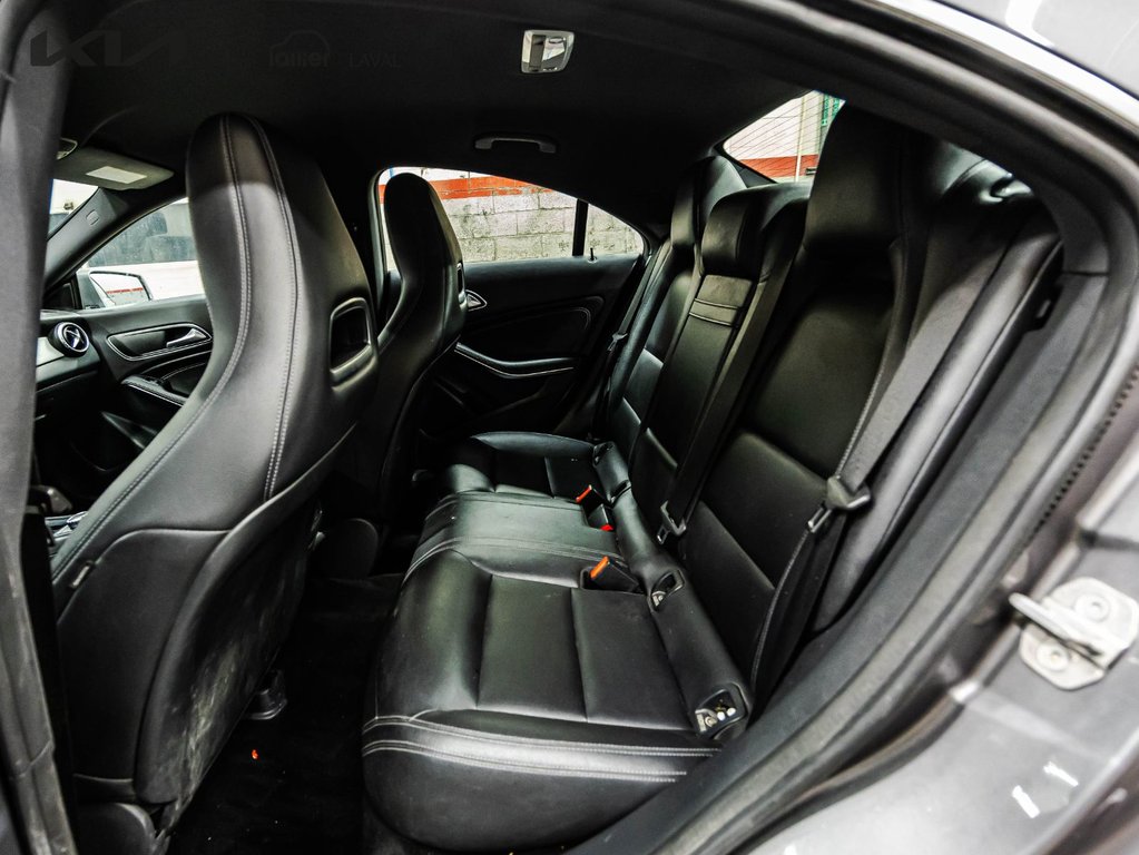 Mercedes-Benz CLA 250 2018 à Montréal, Québec - 7 - w1024h768px