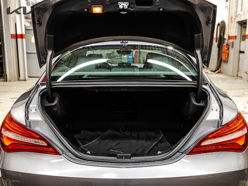 Mercedes-Benz CLA 250 2018 à Montréal, Québec - 16 - w1024h768px