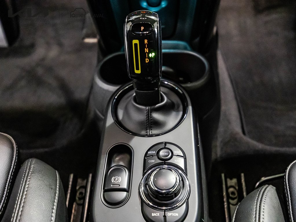 MINI 3 Door Cooper SE 2022 à , Québec - 17 - w1024h768px