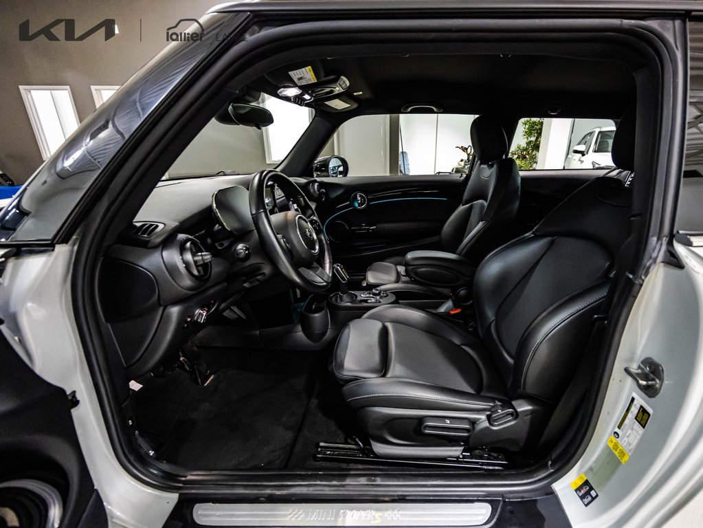 MINI 3 Door Cooper SE 2022 à , Québec - 12 - w1024h768px