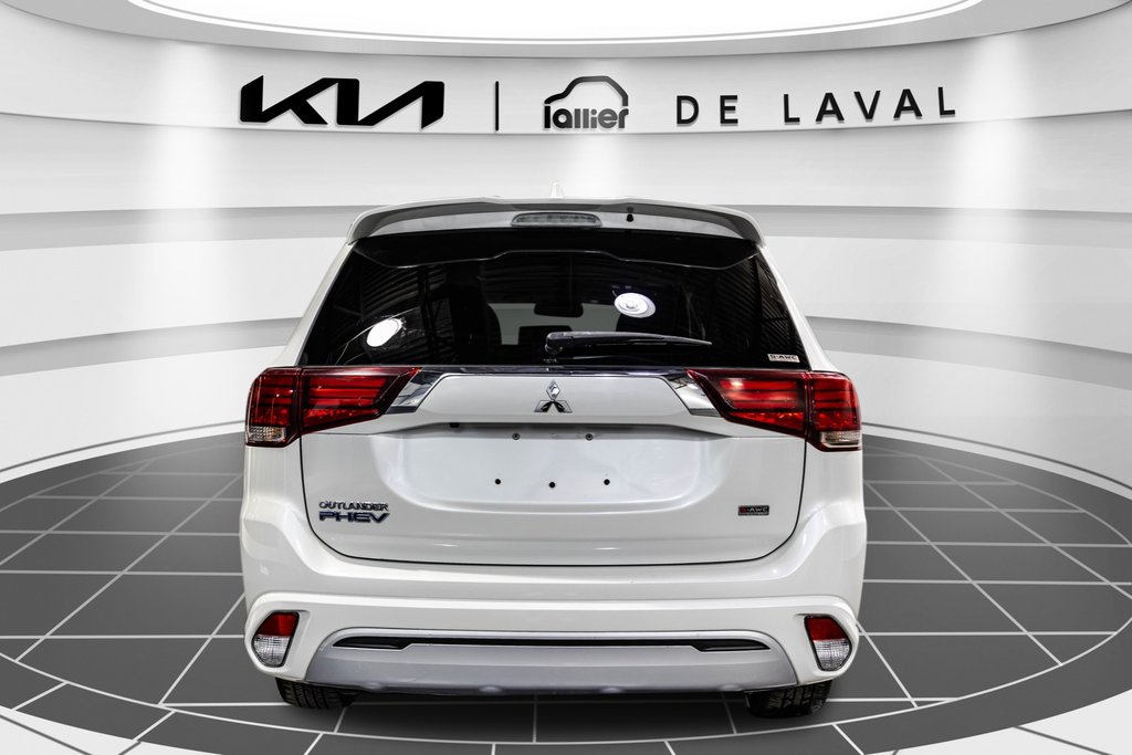 Mitsubishi OUTLANDER PHEV LE 2020 à , Québec - 9 - w1024h768px