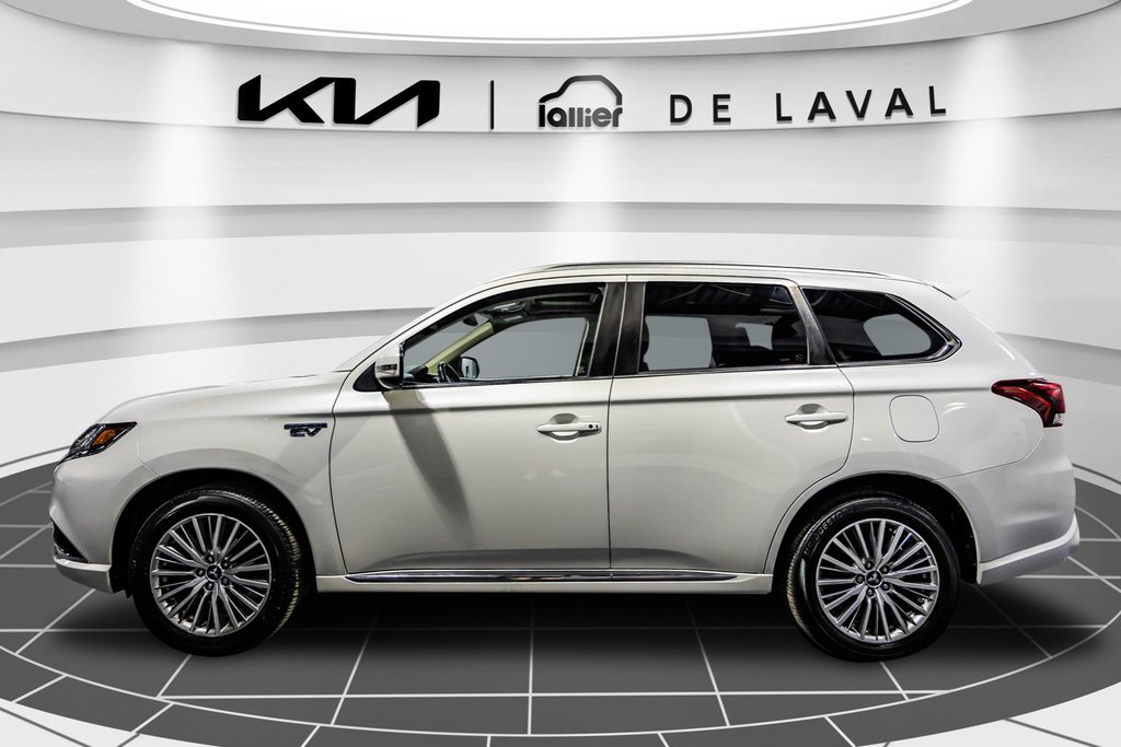 Mitsubishi OUTLANDER PHEV LE 2020 à , Québec - 7 - w1024h768px