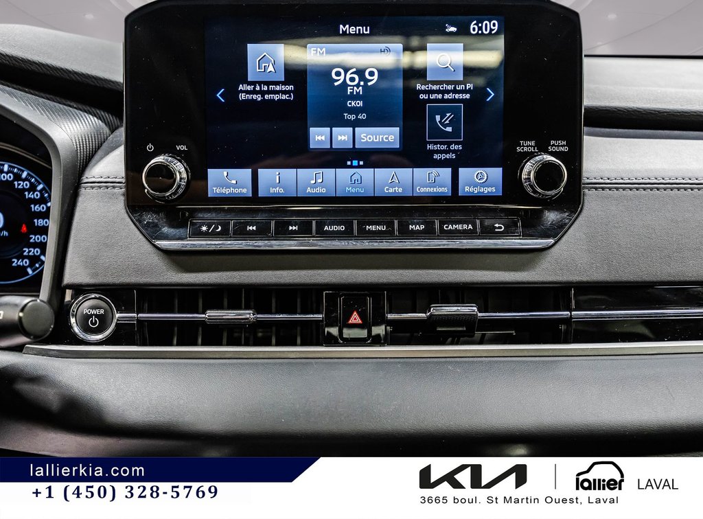2024 Mitsubishi Outlander Plug-In Hybrid SEL in Montréal, Quebec - 24 - w1024h768px