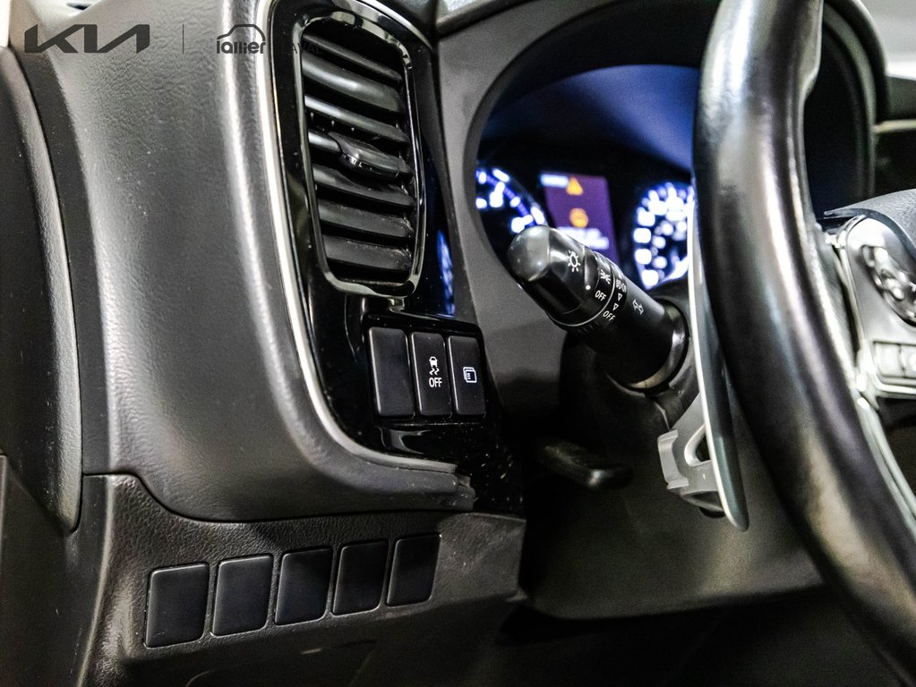 2017 Mitsubishi Outlander SE in , Quebec - 15 - w1024h768px