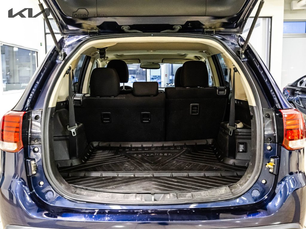 2017 Mitsubishi Outlander SE in , Quebec - 9 - w1024h768px