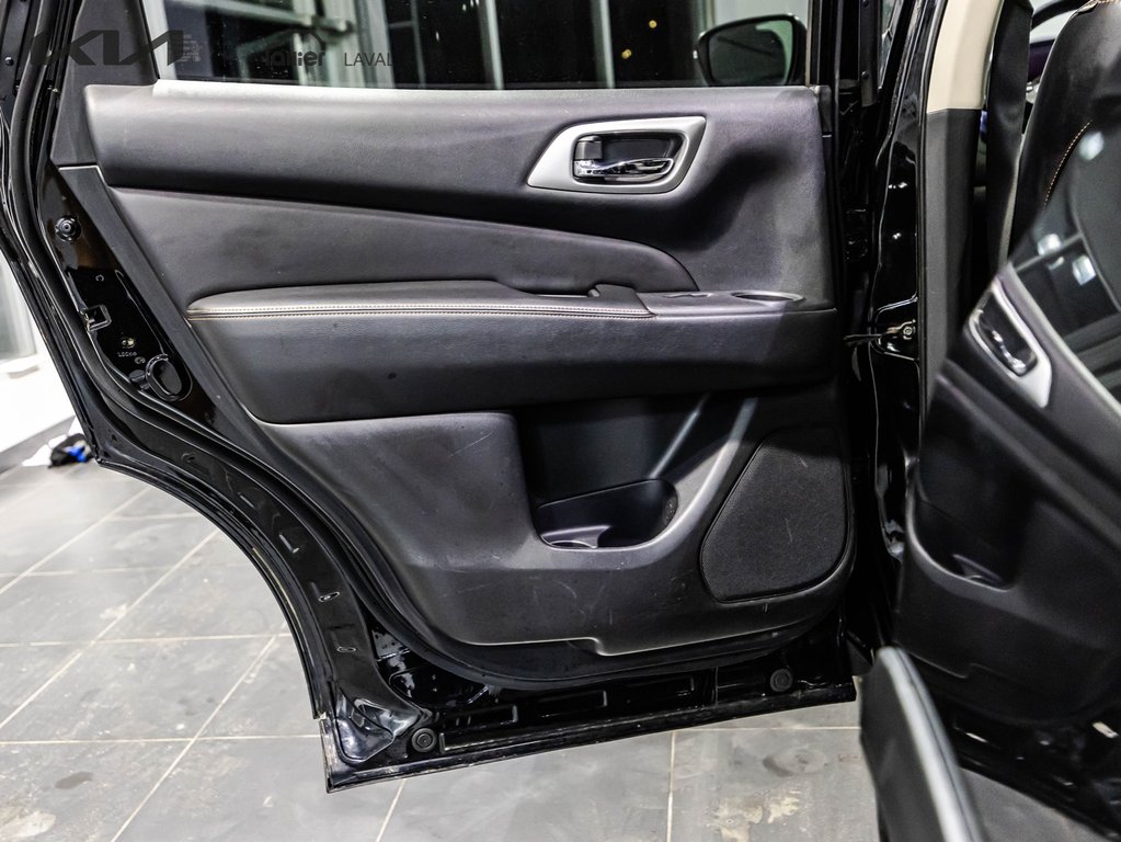 Nissan Pathfinder SV Tech 2020 à , Québec - 9 - w1024h768px
