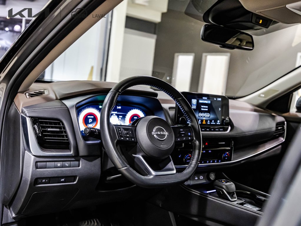 Nissan Rogue Platinum 2023 à , Québec - 13 - w1024h768px