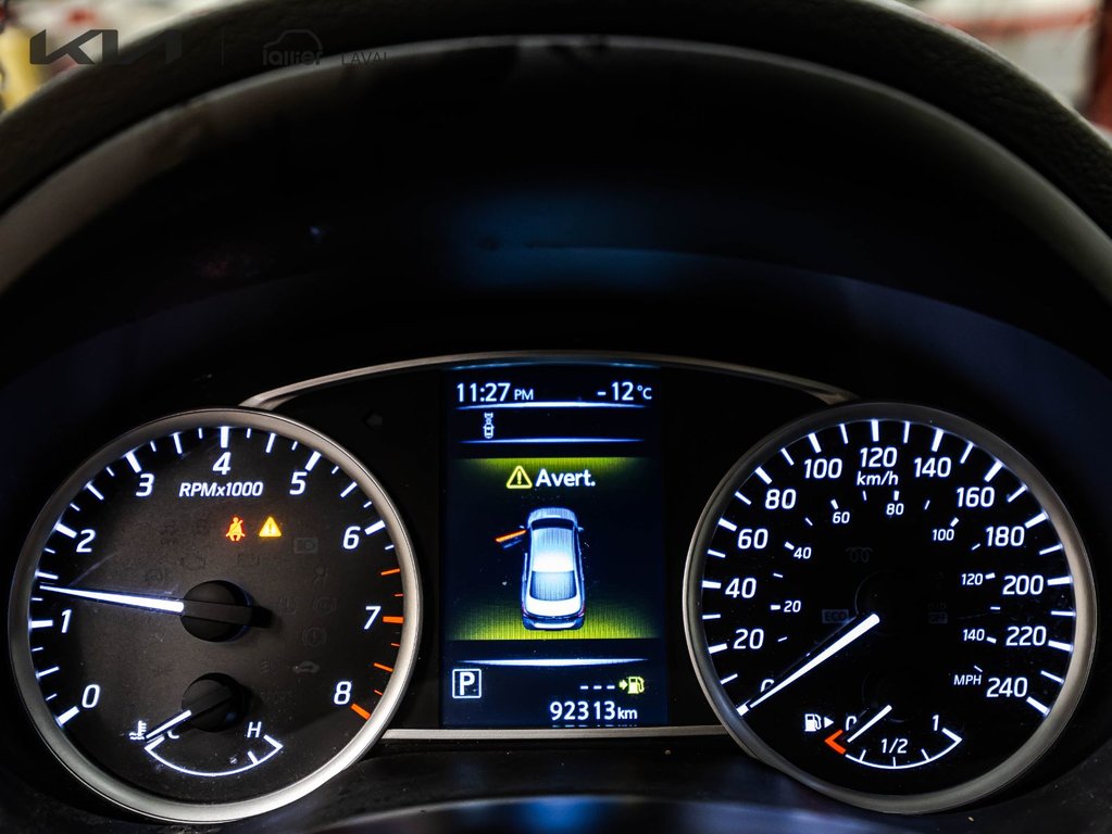 2018 Nissan Sentra SV in Montréal, Quebec - 18 - w1024h768px