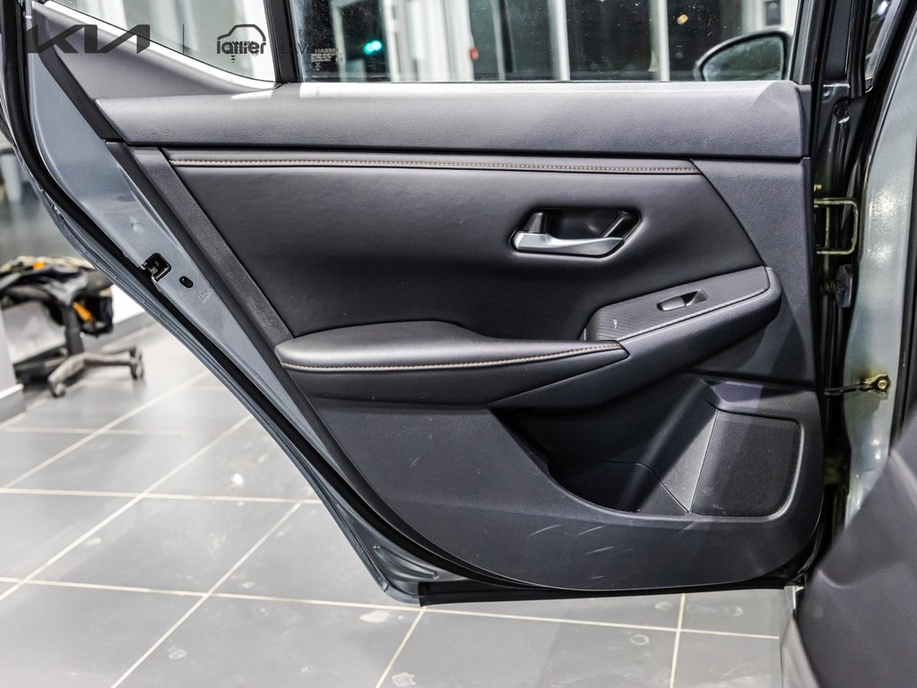 2022 Nissan Sentra SR in , Quebec - 13 - w1024h768px
