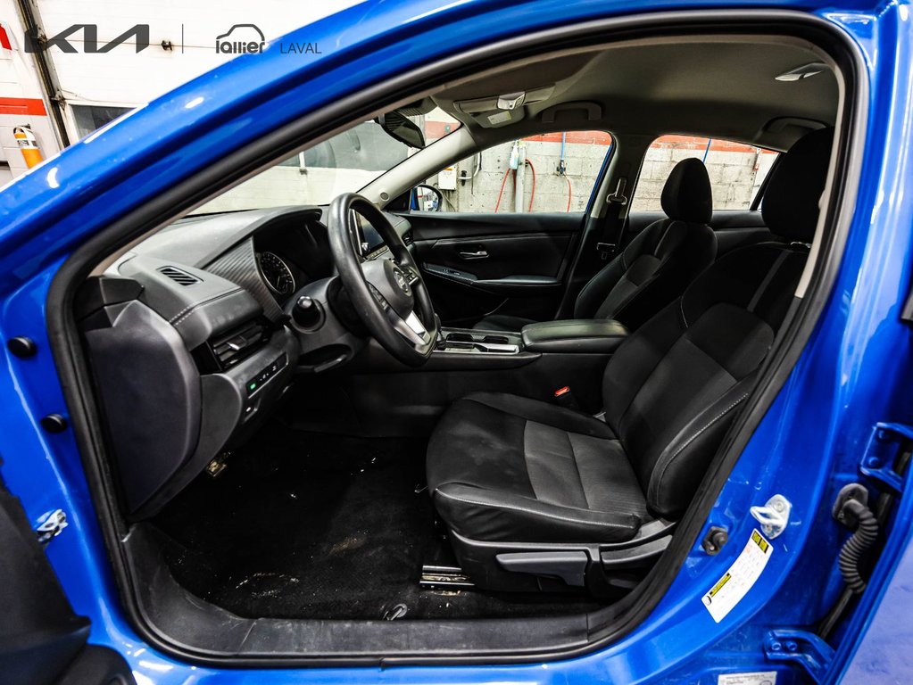 2023 Nissan Sentra SV in Montréal, Quebec - 19 - w1024h768px