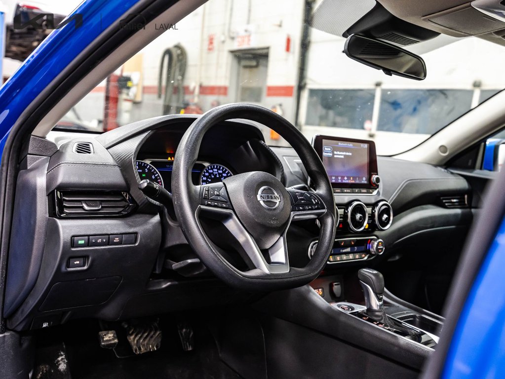 2023 Nissan Sentra SV in Montréal, Quebec - 20 - w1024h768px