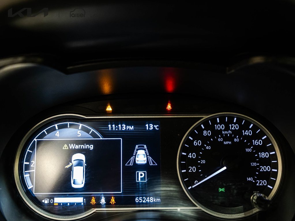 2024 Nissan Versa SV in Montréal, Quebec - 16 - w1024h768px