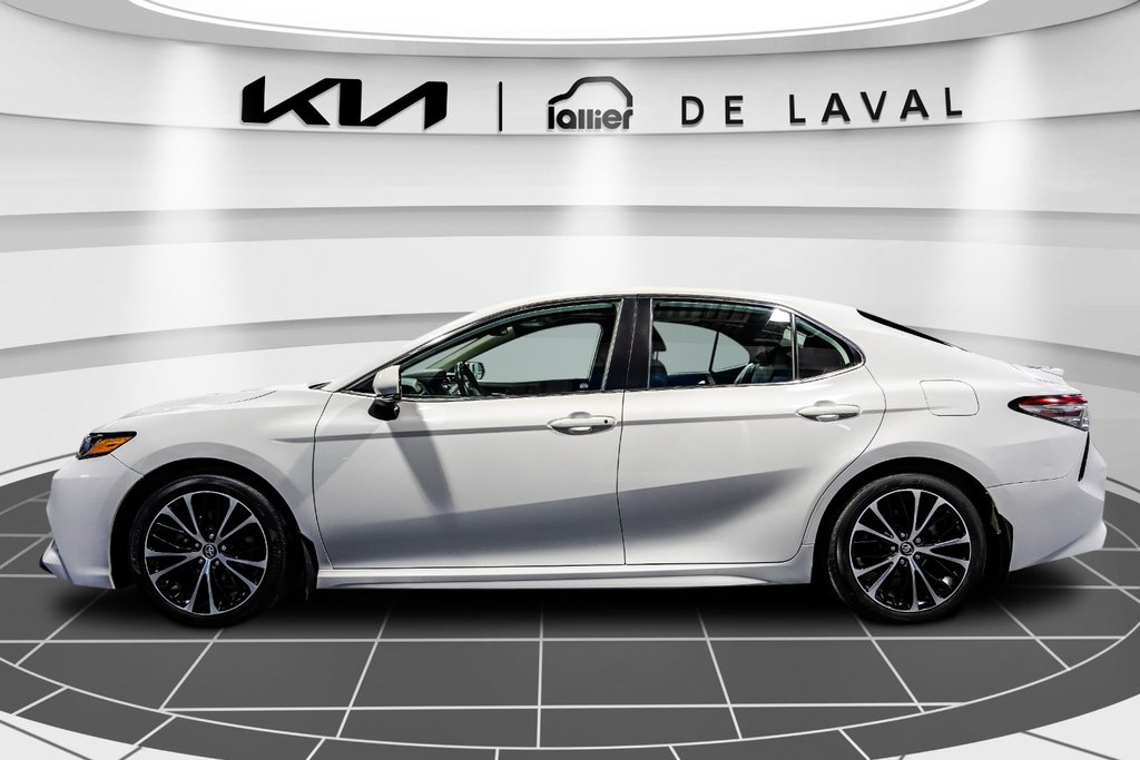 Toyota Camry SE 2019 à , Québec - 4 - w1024h768px