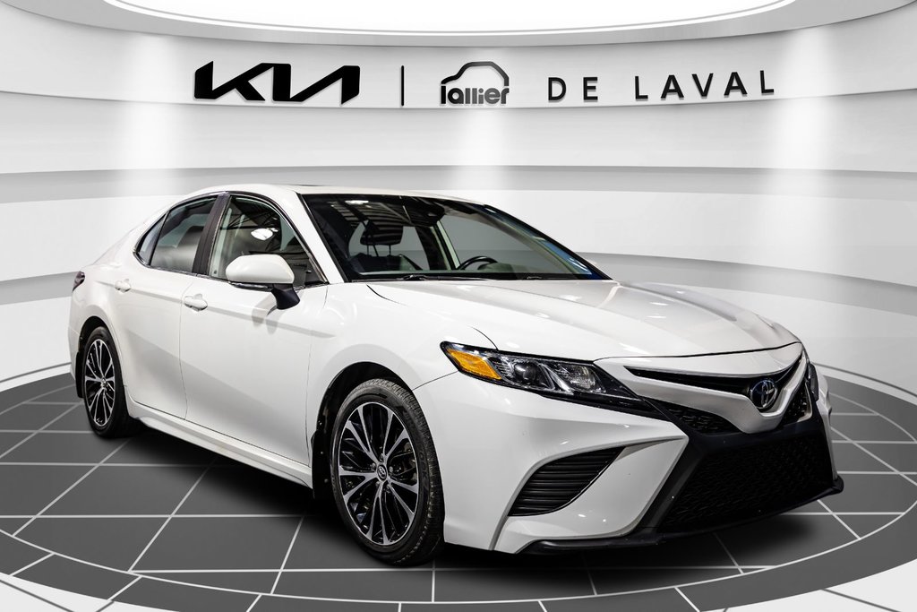 Toyota Camry SE 2019 à , Québec - 9 - w1024h768px