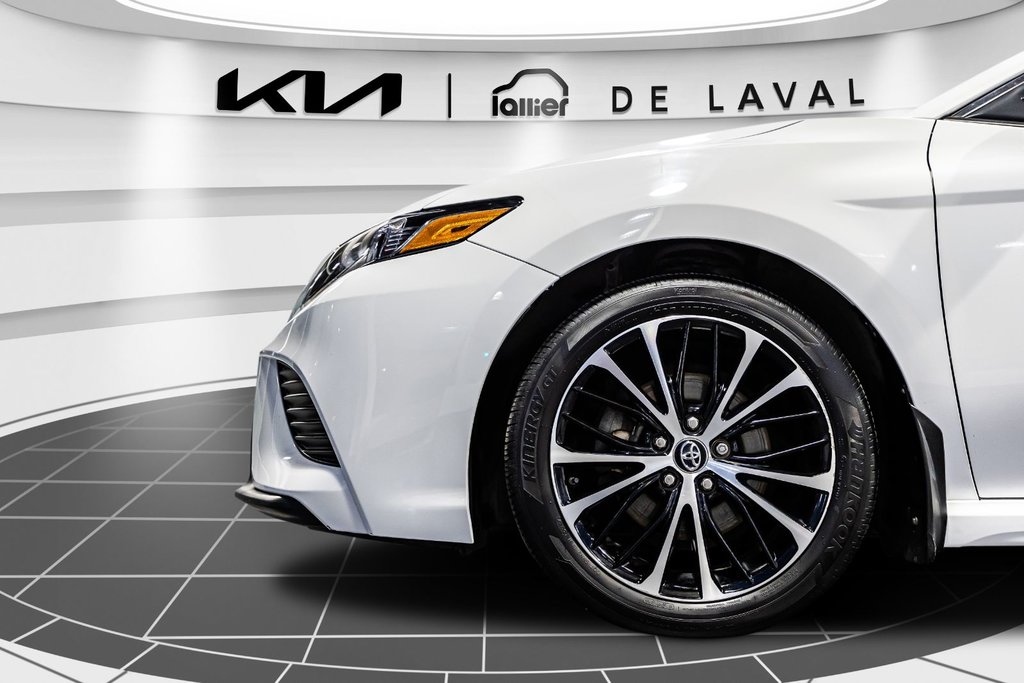 Toyota Camry SE 2019 à , Québec - 10 - w1024h768px