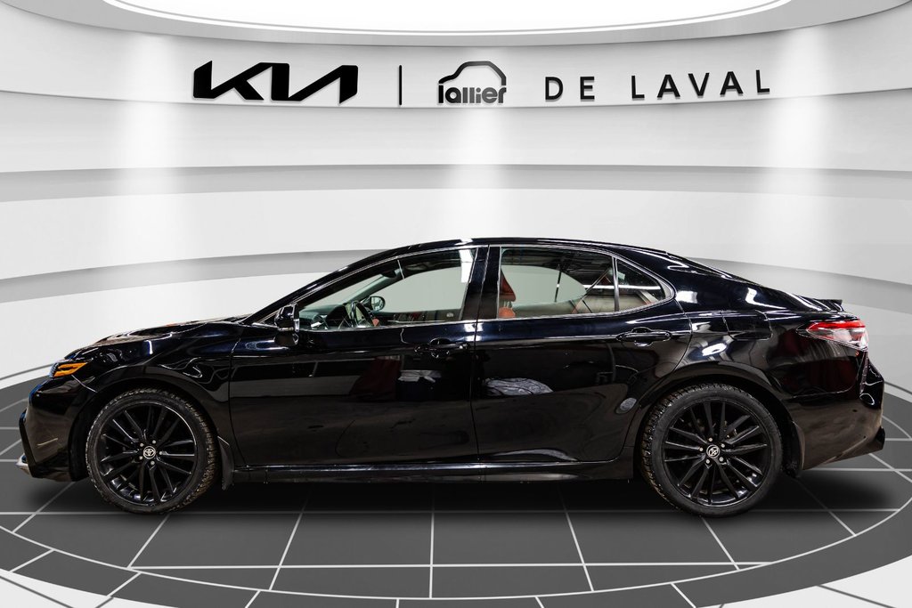 2023 Toyota Camry Hybrid XSE in Montréal, Quebec - 6 - w1024h768px