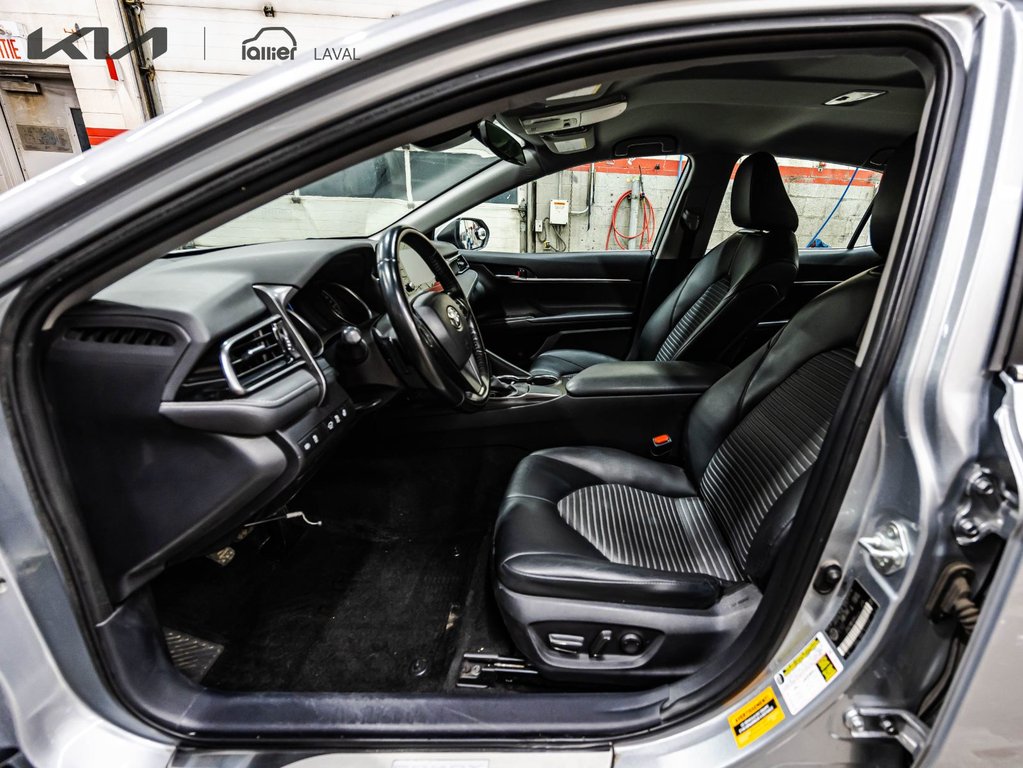 2023 Toyota Camry SE in Montréal, Quebec - 9 - w1024h768px