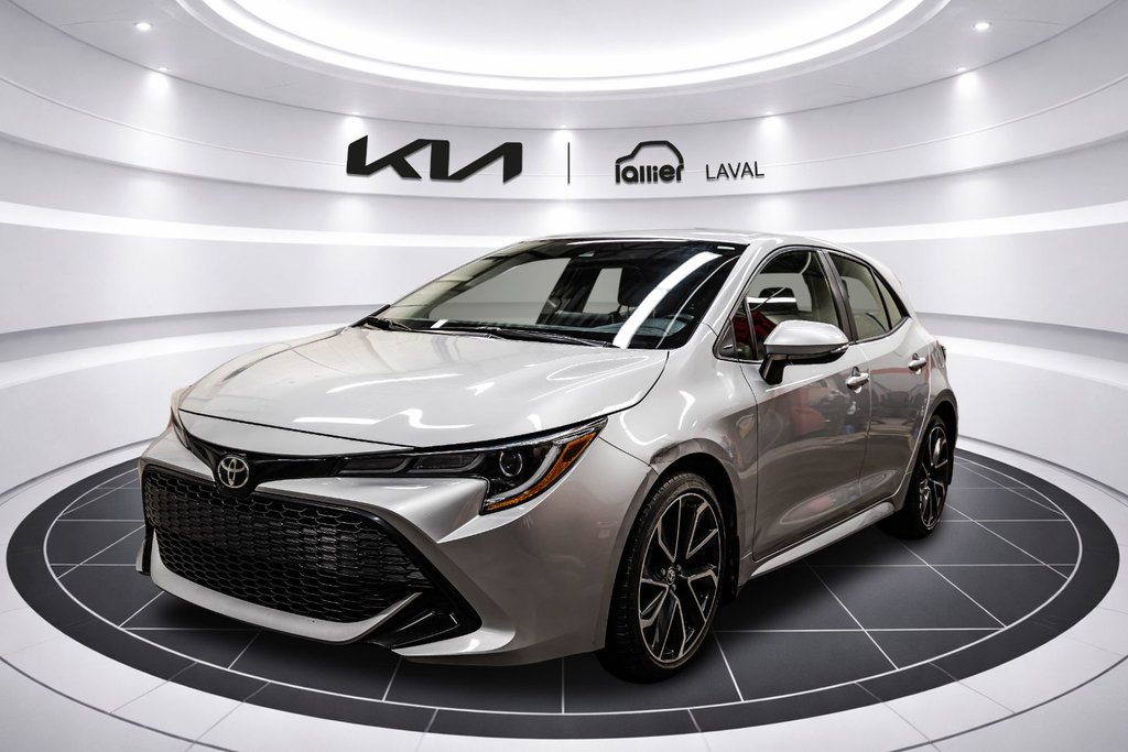 2019 Toyota Corolla Hatchback SE in Montréal, Quebec - 5 - w1024h768px