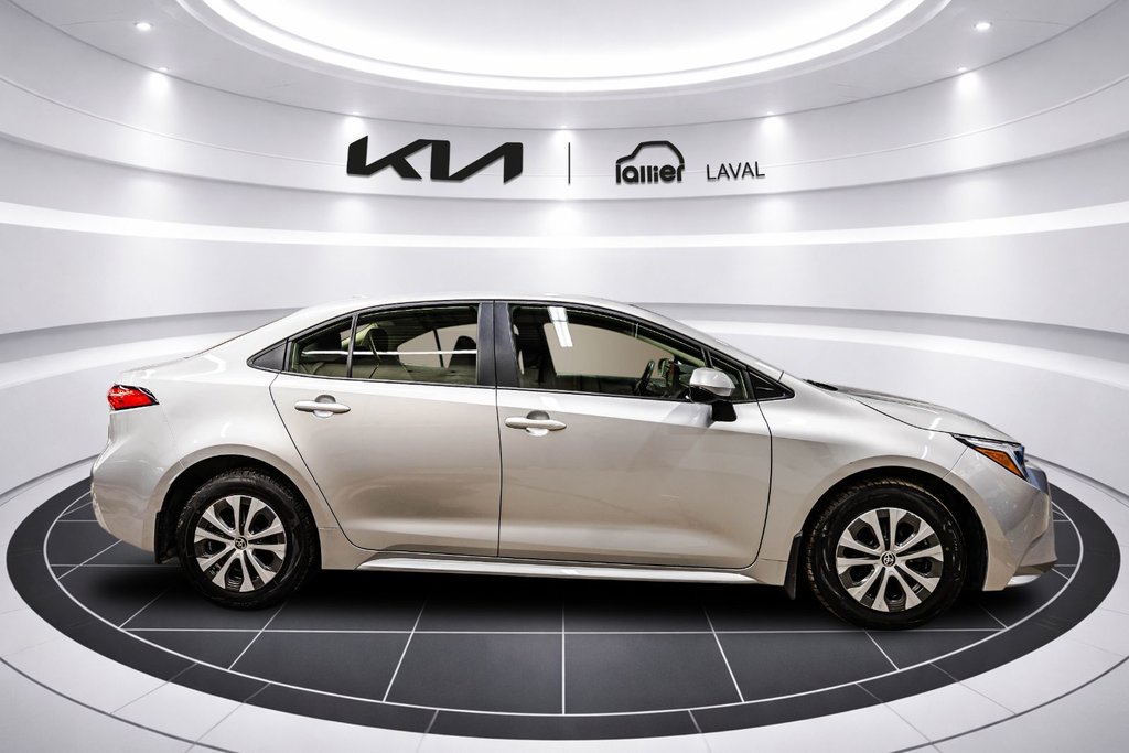 Toyota Corolla Hybrid LE 2024 à Montréal, Québec - 8 - w1024h768px