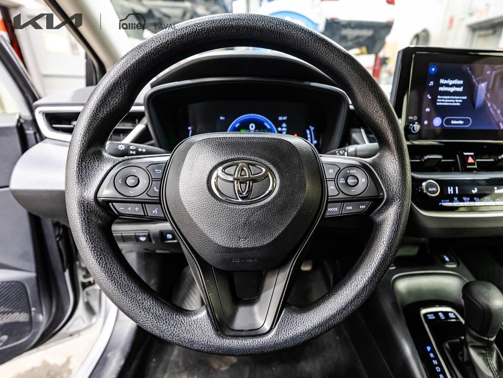 Toyota Corolla Hybrid LE 2024 à Montréal, Québec - 10 - w1024h768px