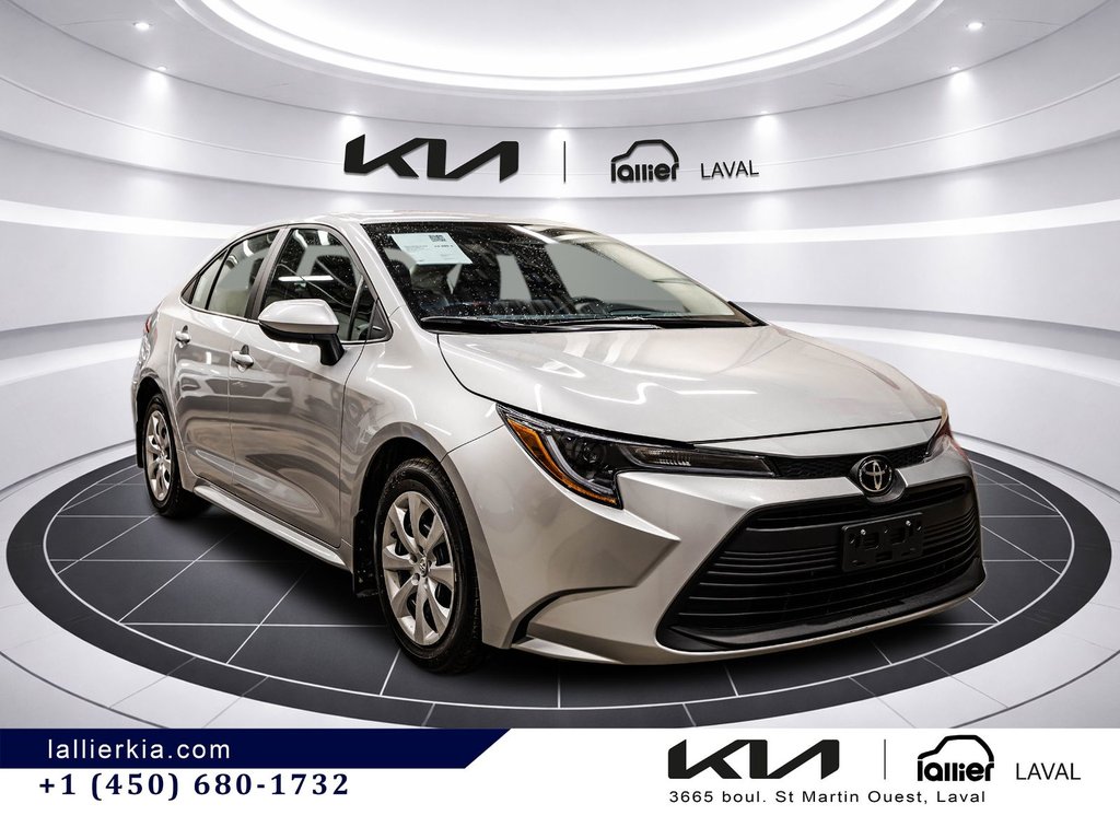 2024 Toyota Corolla LE in Montréal, Quebec - 1 - w1024h768px