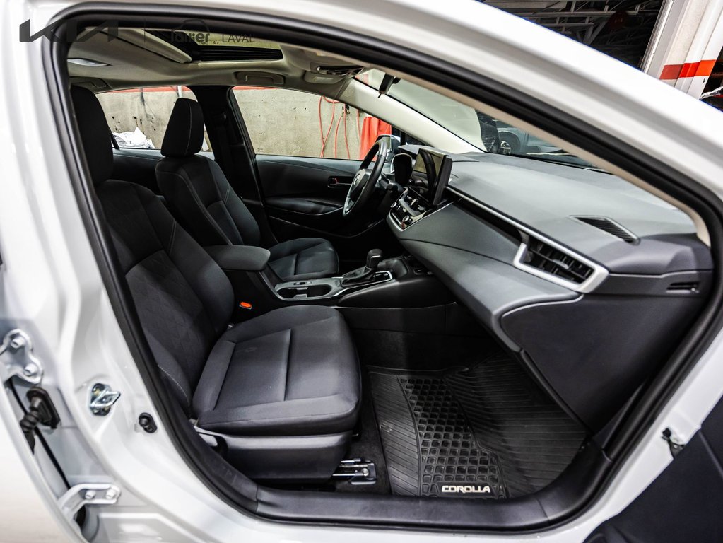 Toyota Corolla LE 2025 à Montréal, Québec - 11 - w1024h768px
