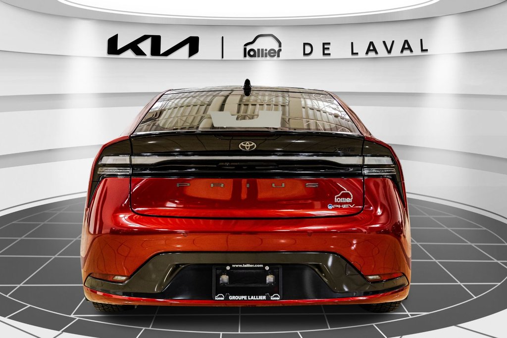 Toyota Prius Plug-In Hybrid XSE 2025 à , Québec - 6 - w1024h768px