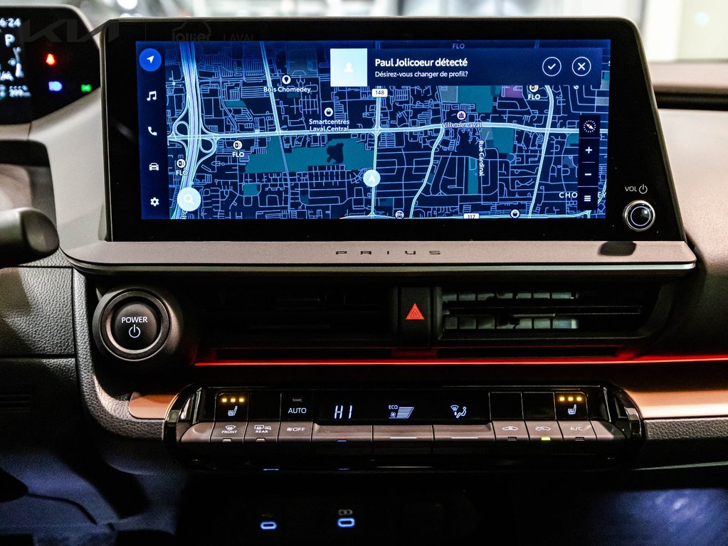 Toyota Prius Plug-In Hybrid XSE 2025 à , Québec - 24 - w1024h768px