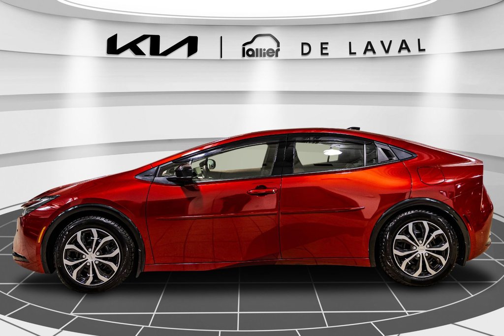 Toyota Prius Plug-In Hybrid XSE 2025 à , Québec - 4 - w1024h768px