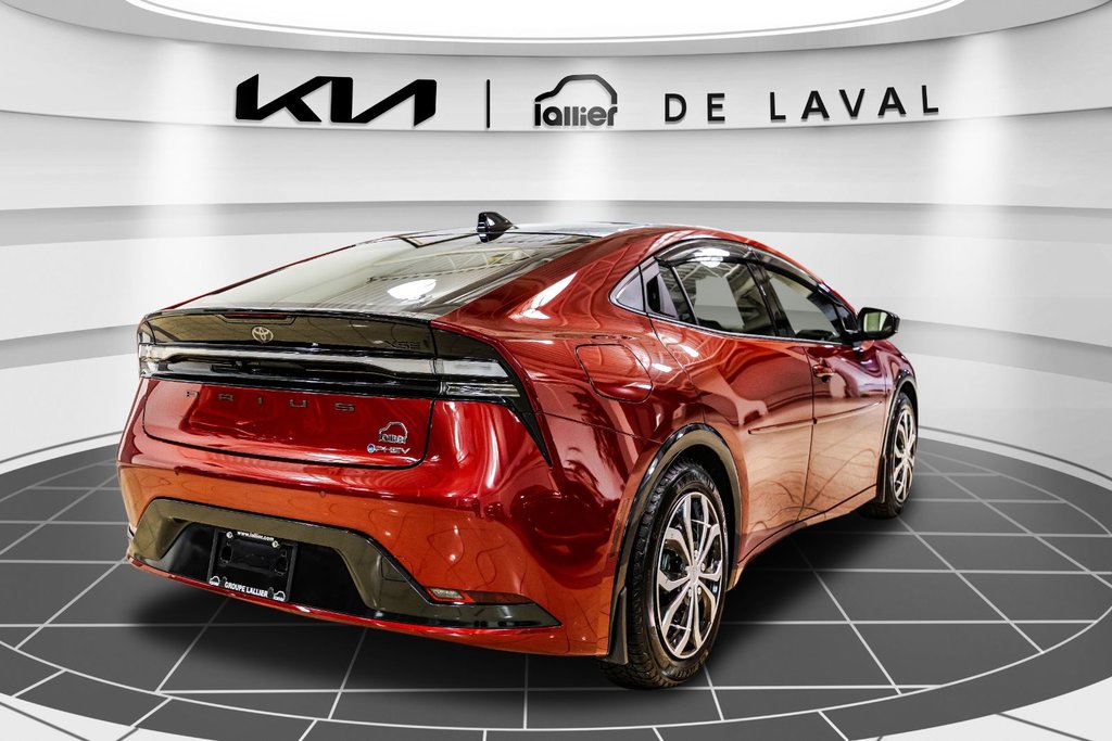 Toyota Prius Plug-In Hybrid XSE 2025 à , Québec - 7 - w1024h768px