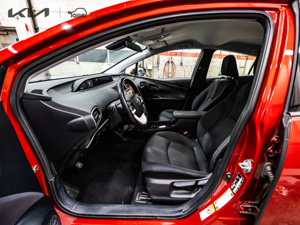 2018 Toyota Prius Prime Upgrade in Montréal, Quebec - 9 - w1024h768px