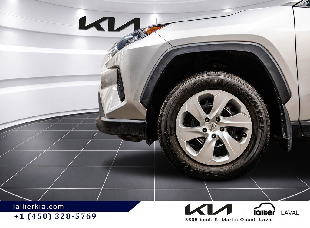 Toyota RAV4 LE 2021 à Montréal, Québec - 9 - w1024h768px