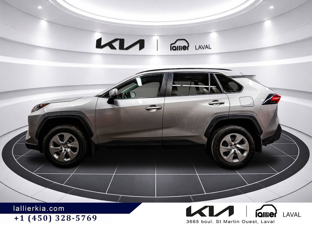 Toyota RAV4 LE 2021 à Montréal, Québec - 6 - w1024h768px